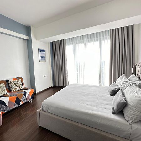 Condotel Aeon Towers Davao 20Mbps Wifi Exterior photo